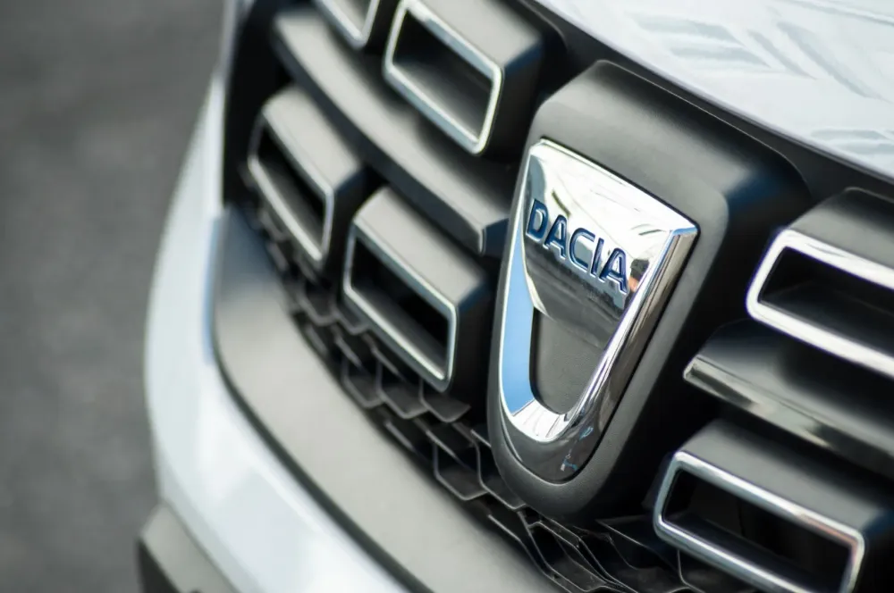 Entretien Dacia près de Thorigné-Fouillard